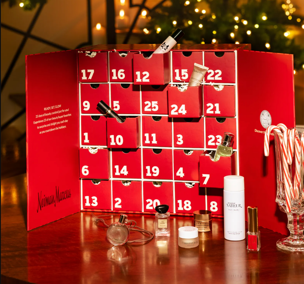Neiman Marcus Beauty Advent Calendar 2022 - Contents