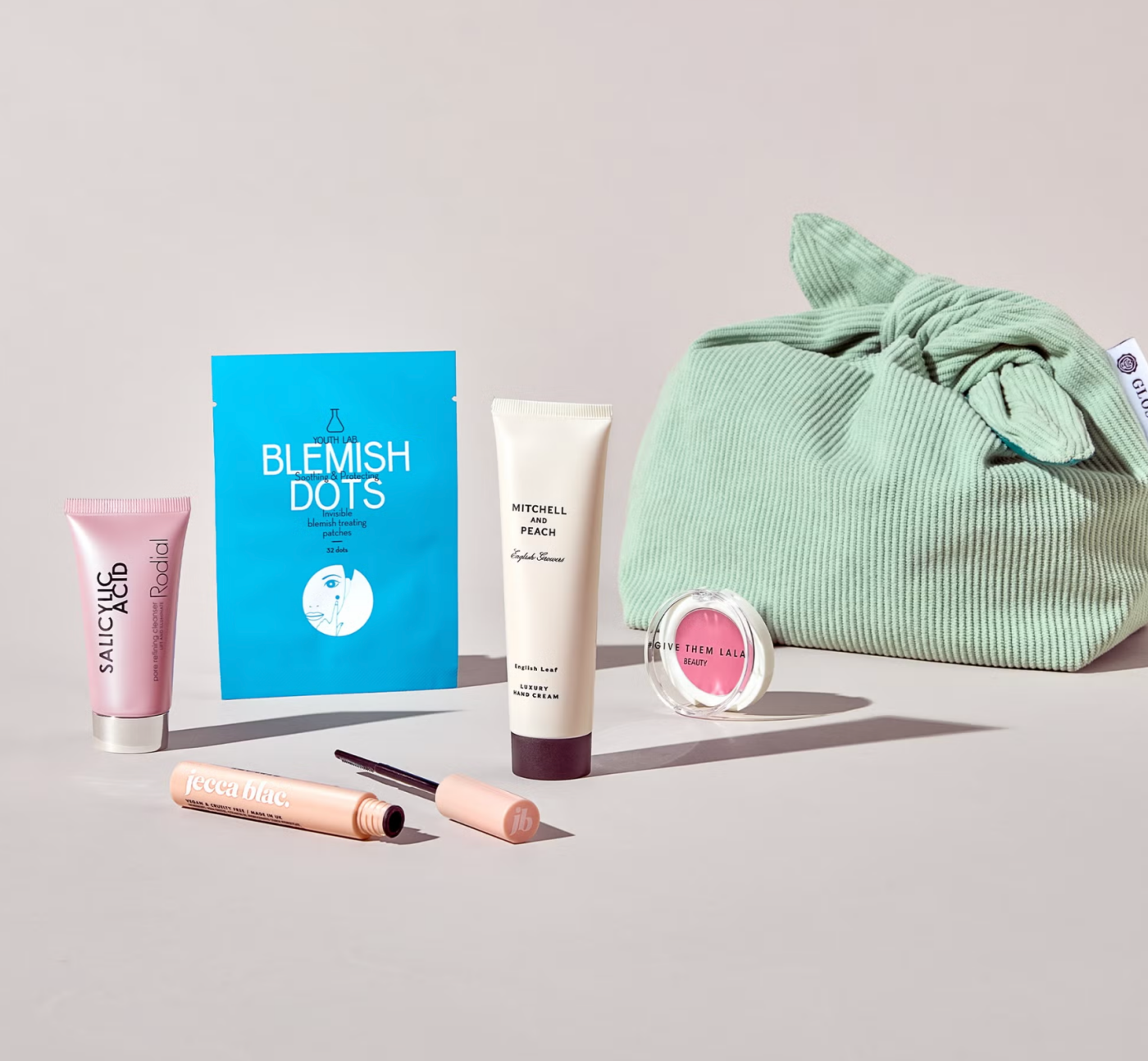 Glossybox-March-Beauty-Box-2025