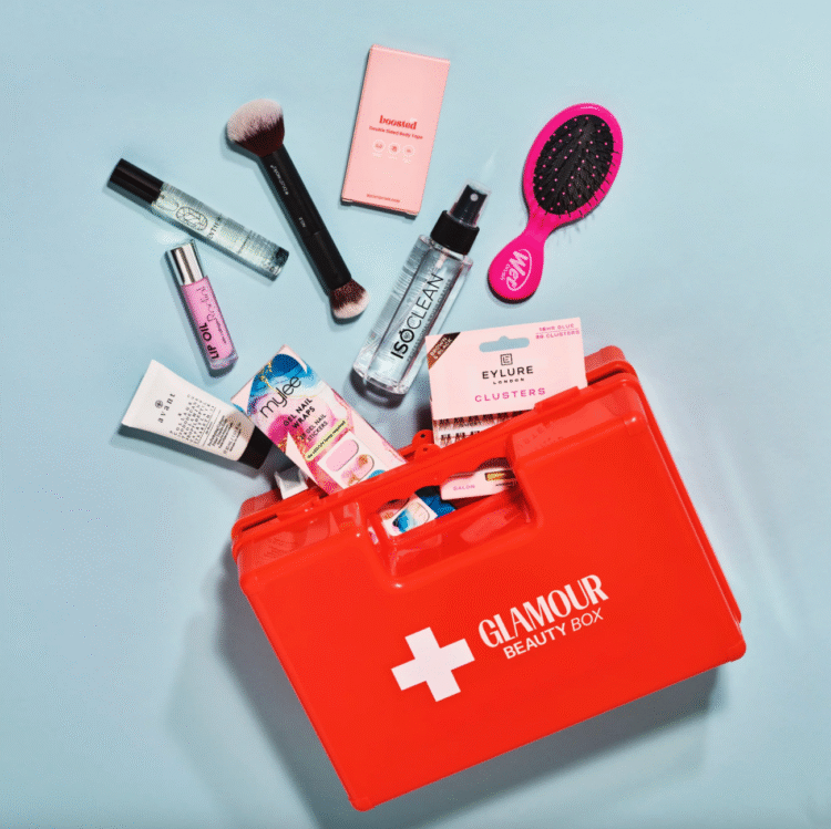 GLAMOUR-Beauty-Box-October-2025