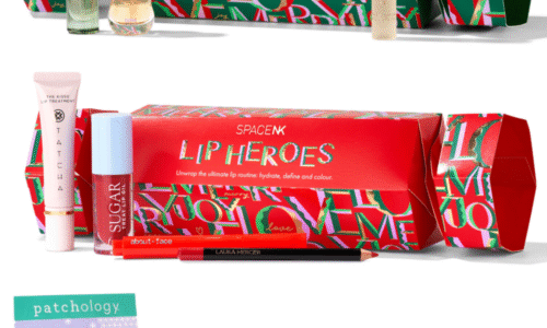 Space-NK-Christmas-Crackers-2025