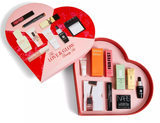 Macy’s Love & Glow Valentine’s Day Set